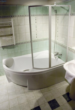 Акриловая ванна Ravak Rosa II R 160 см с ножками