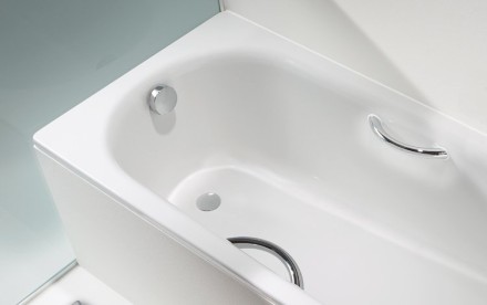 Стальная ванна Kaldewei Advantage Saniform Plus Star 336 с покрытием Anti-Slip и Easy-Clean
